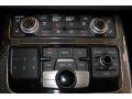 Black Controls Photo for 2013 Audi S8 #86048712