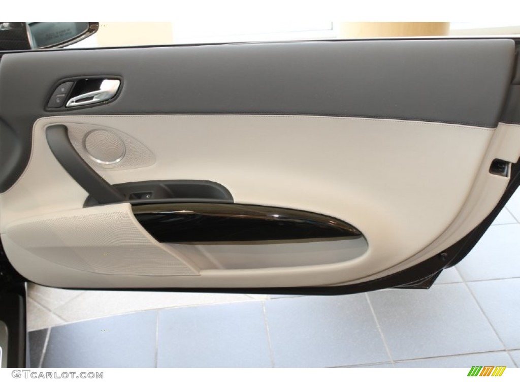 2012 Audi R8 5.2 FSI quattro Limestone Gray Door Panel Photo #86049720