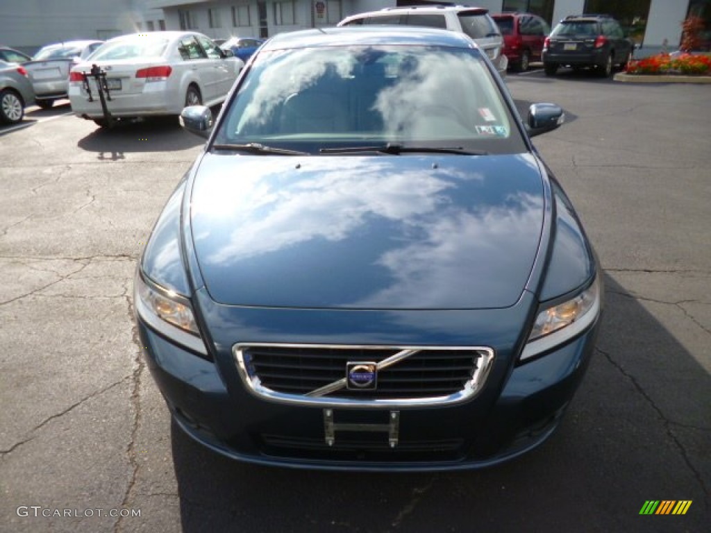 2010 V50 2.4i - Barrents Blue Metallic / Dalaro Quartz T-Tec photo #2