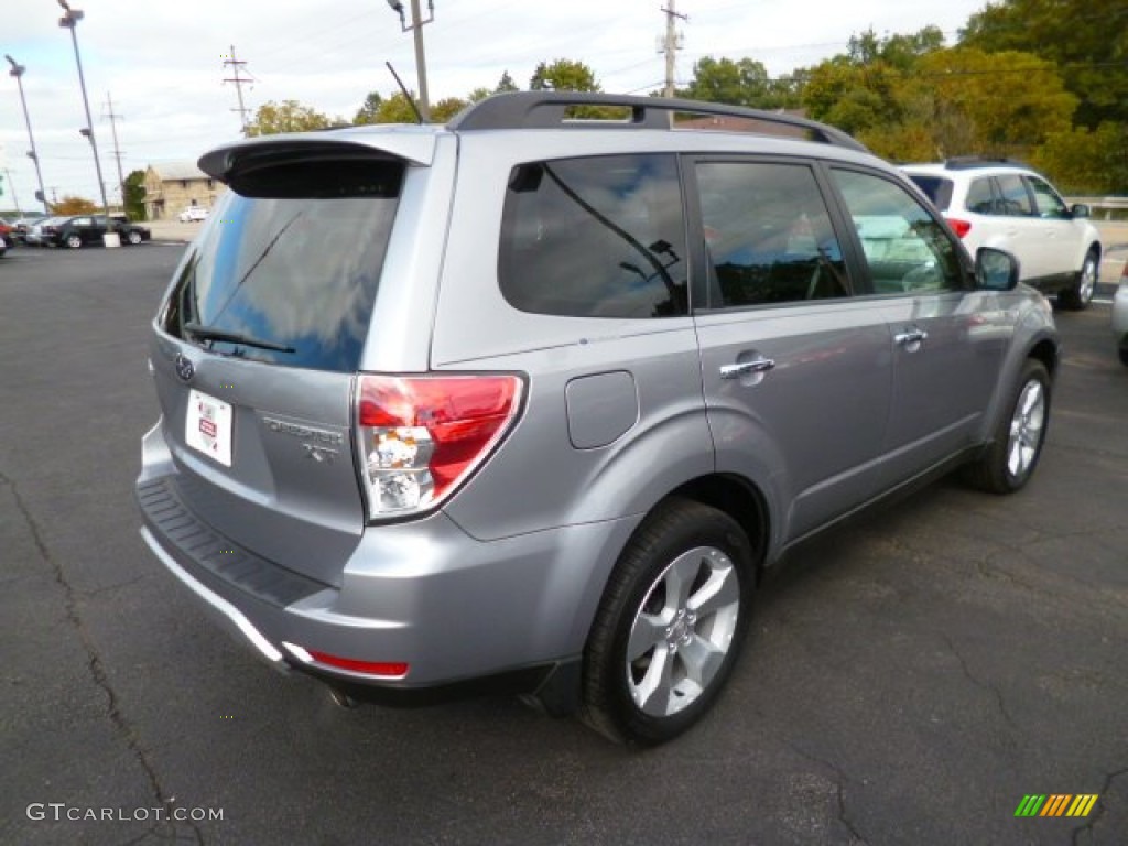 2009 Forester 2.5 XT Limited - Steel Silver Metallic / Platinum photo #7