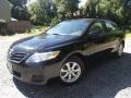 Black - Camry LE Photo No. 1