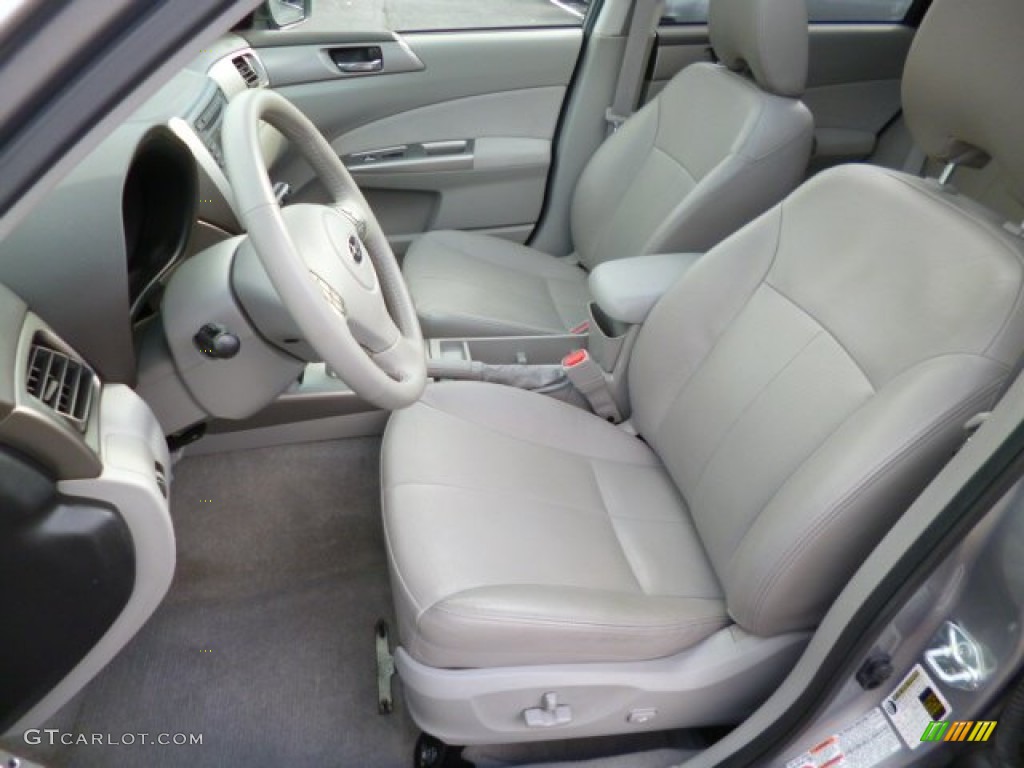 2009 Forester 2.5 XT Limited - Steel Silver Metallic / Platinum photo #16