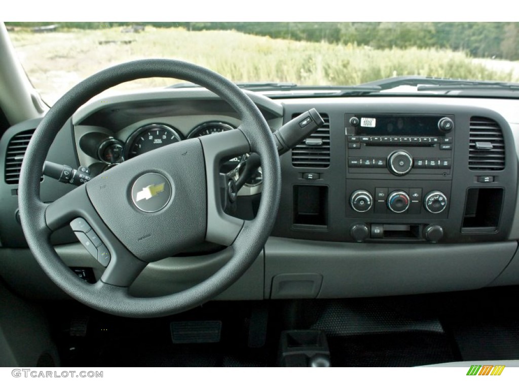 2014 Chevrolet Silverado 3500HD WT Crew Cab Dual Rear Wheel 4x4 Dark Titanium Dashboard Photo #86055357