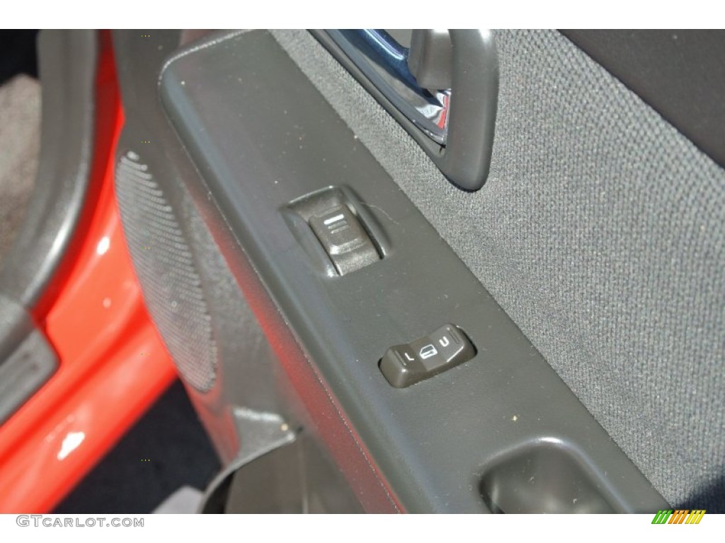 2010 Colorado LT Crew Cab - Victory Red / Ebony photo #20