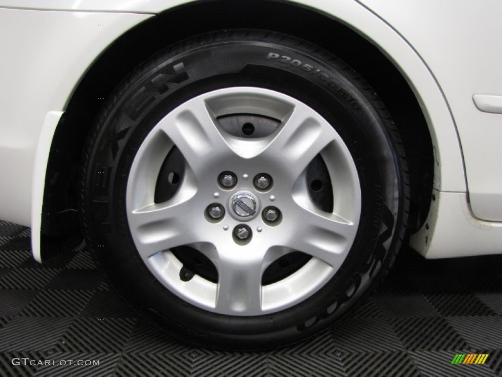 2002 Altima 2.5 S - Cloud White / Charcoal Black photo #25