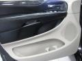 Dark Charcoal Pearl - Grand Caravan SXT Photo No. 13