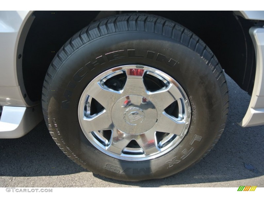 2004 Escalade  - Quicksilver / Pewter Gray photo #24