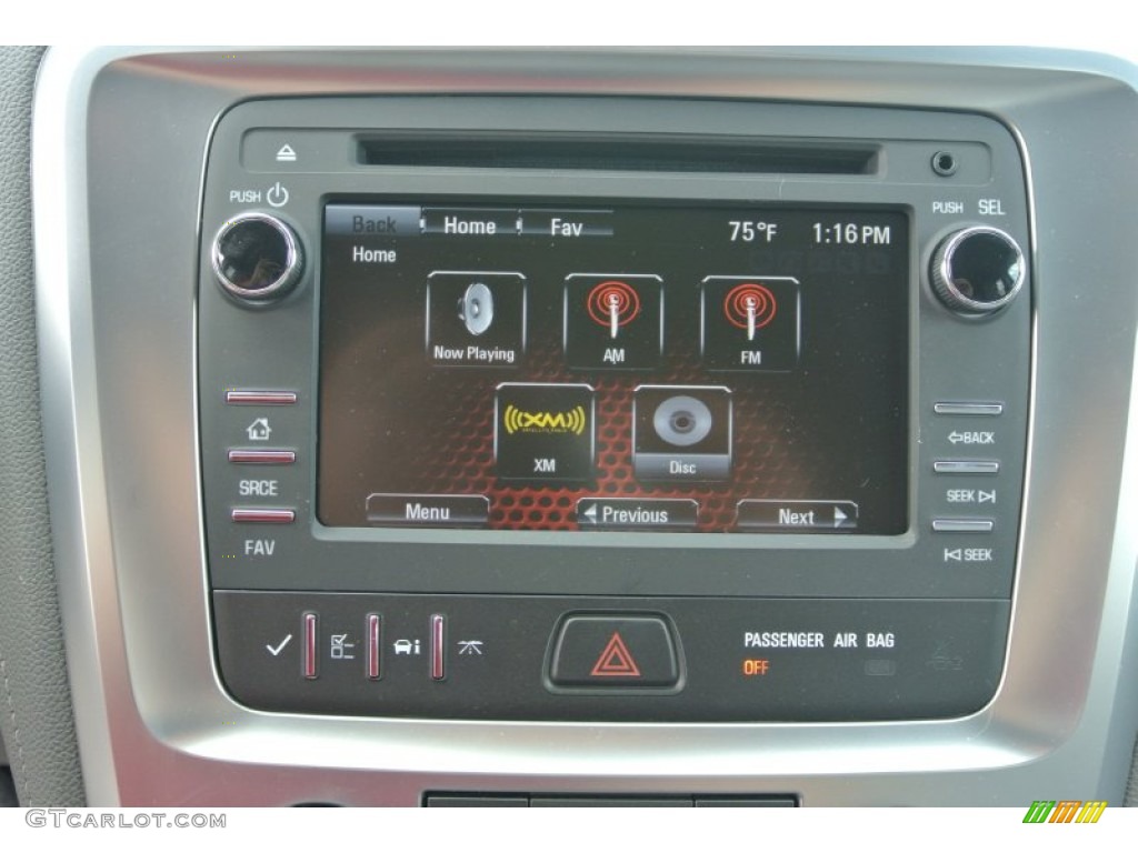 2014 GMC Acadia SLE Controls Photos