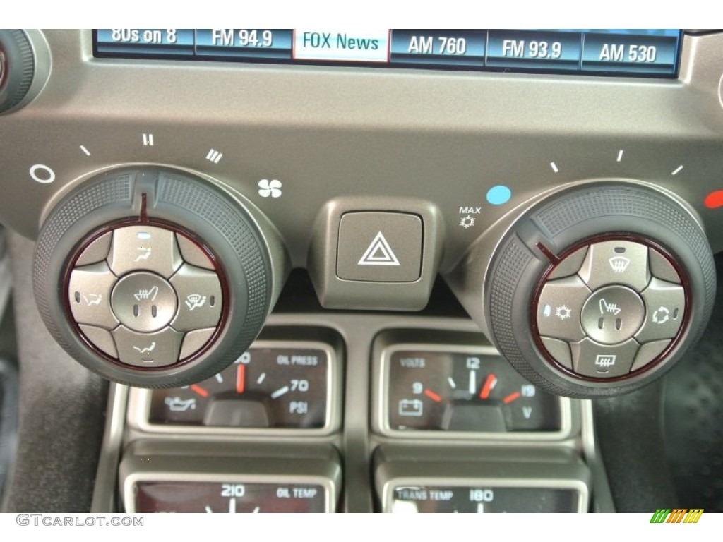 2014 Chevrolet Camaro SS Coupe Controls Photo #86062962