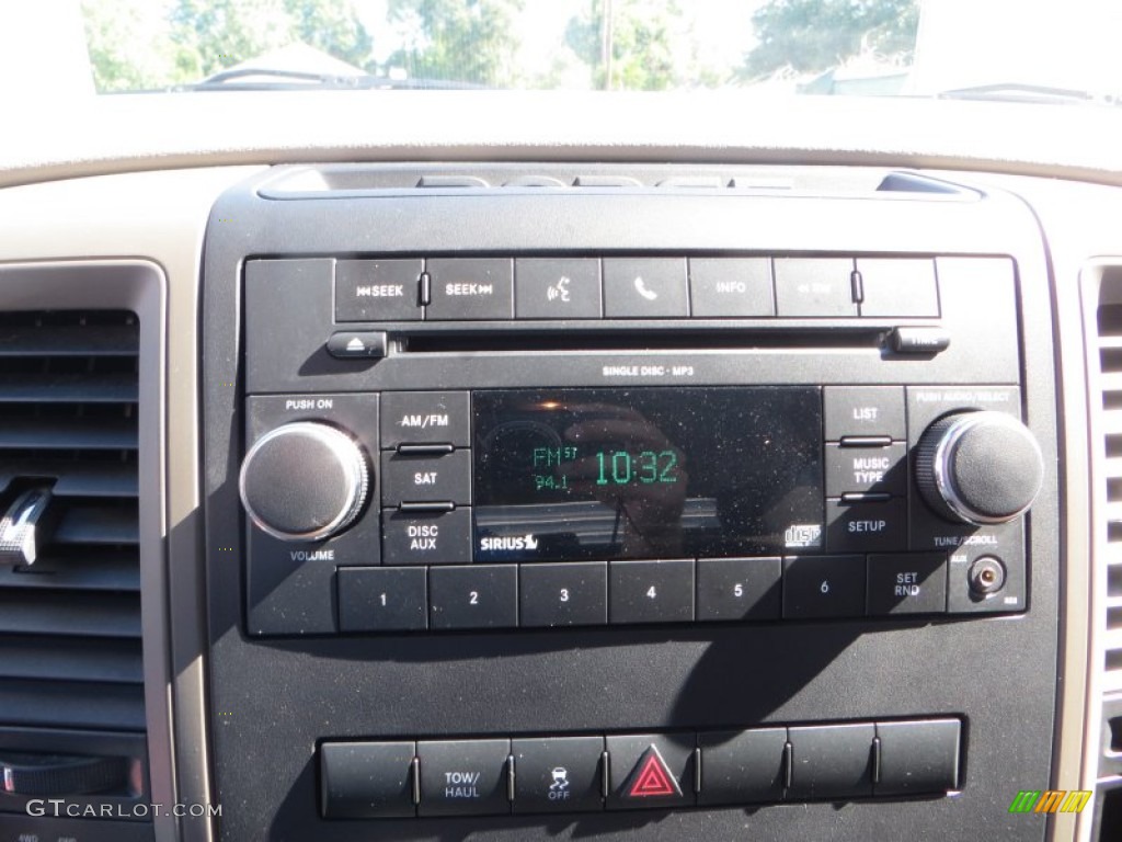 2010 Ram 1500 ST Crew Cab 4x4 - Stone White / Dark Slate Gray photo #35