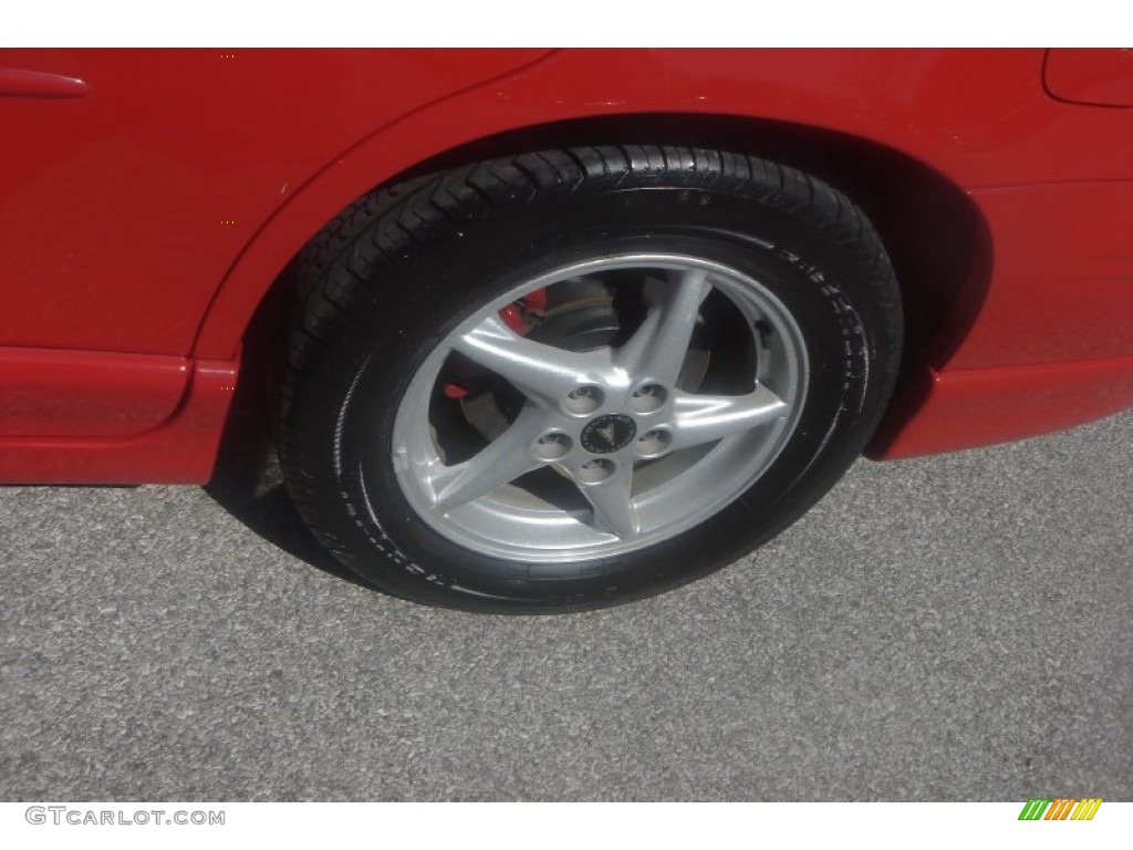 1999 Grand Prix GT Sedan - Bright Red / Graphite photo #37