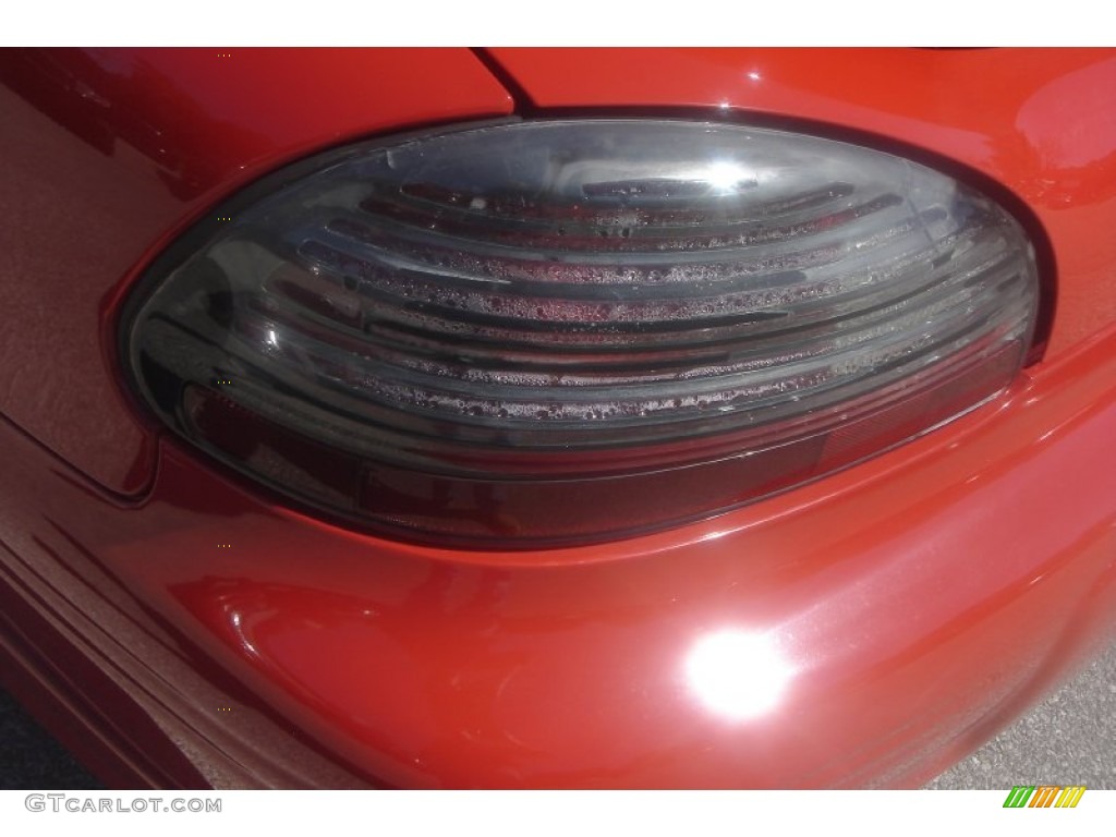1999 Grand Prix GT Sedan - Bright Red / Graphite photo #57