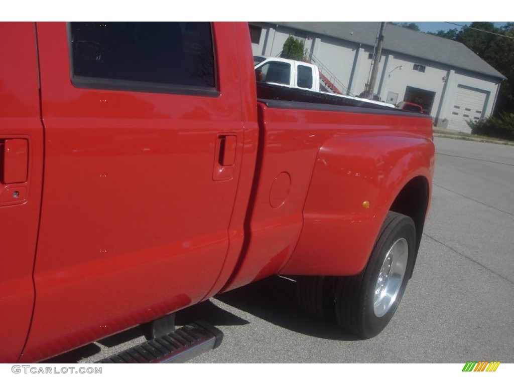 2010 F450 Super Duty Lariat Crew Cab 4x4 Dually - Bright Red / Camel photo #18