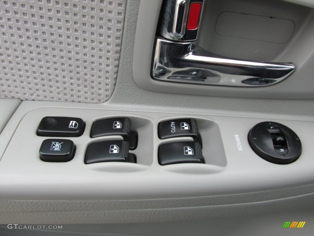 2007 Spectra EX Sedan - Deep Ocean Blue / Gray photo #16