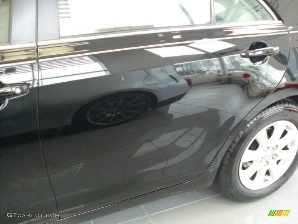 2007 Camry XLE - Black / Ash photo #8