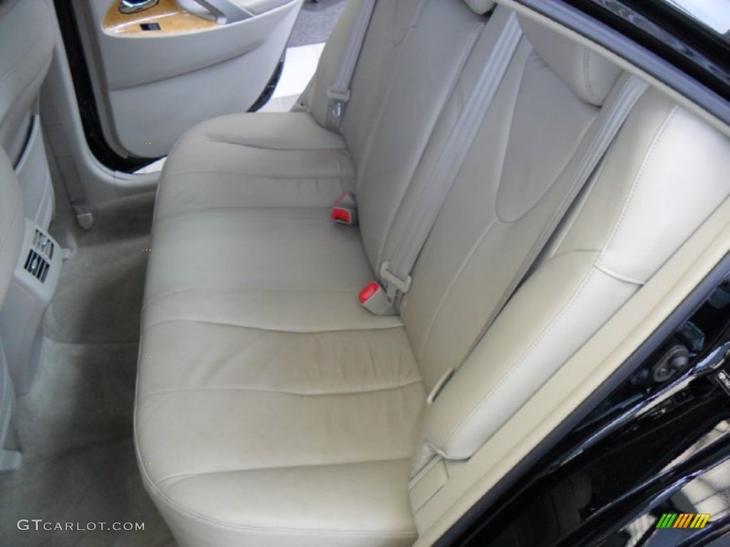 2007 Camry XLE - Black / Ash photo #16