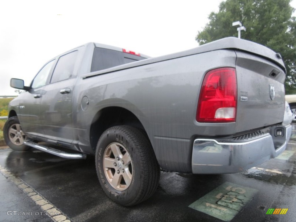 2010 Ram 1500 SLT Crew Cab - Mineral Gray Metallic / Dark Slate/Medium Graystone photo #2