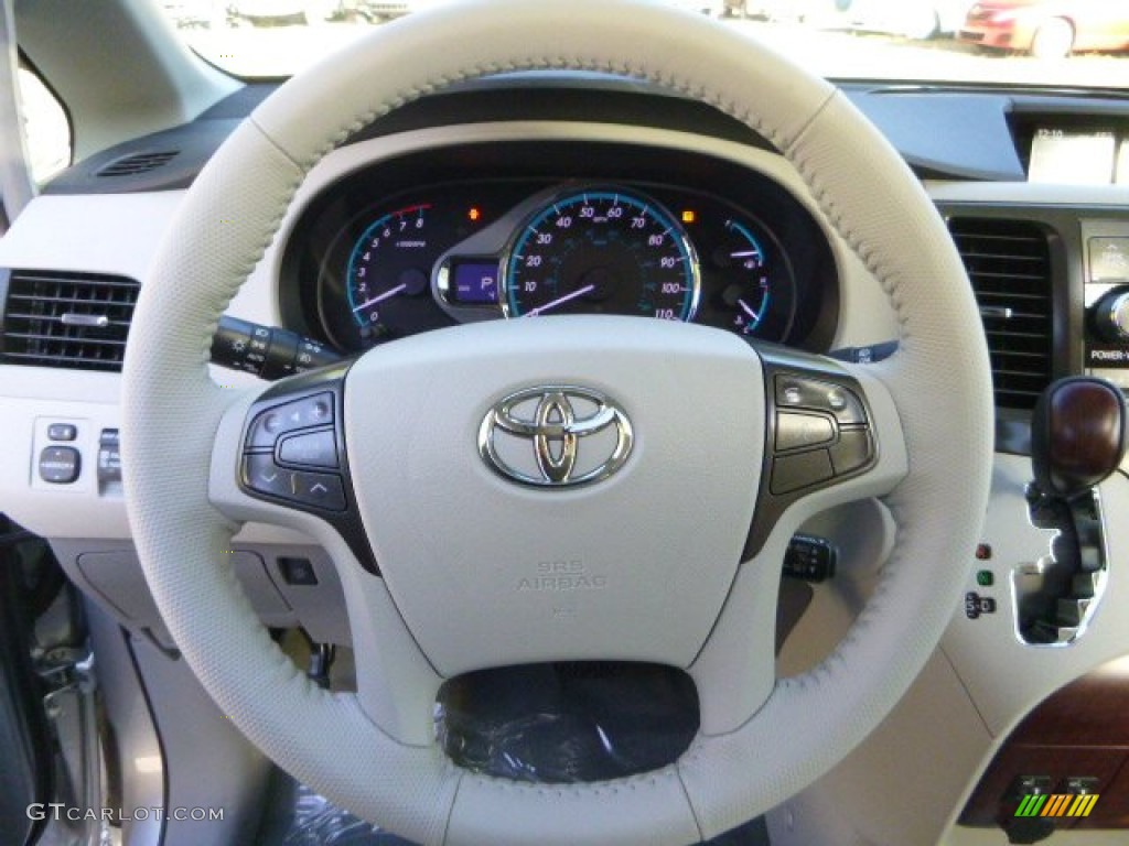 2014 Sienna XLE - Silver Sky Metallic / Light Gray photo #17