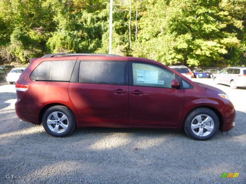2014 Sienna LE - Salsa Red Pearl / Bisque photo #2