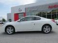 Pearl White - Altima 2.5 S Coupe Photo No. 2