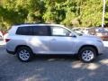 2013 Classic Silver Metallic Toyota Highlander V6 4WD  photo #2