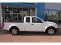 Avalanche White - Frontier XE King Cab Photo No. 12