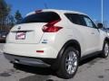 Pearl White - Juke SV Photo No. 5