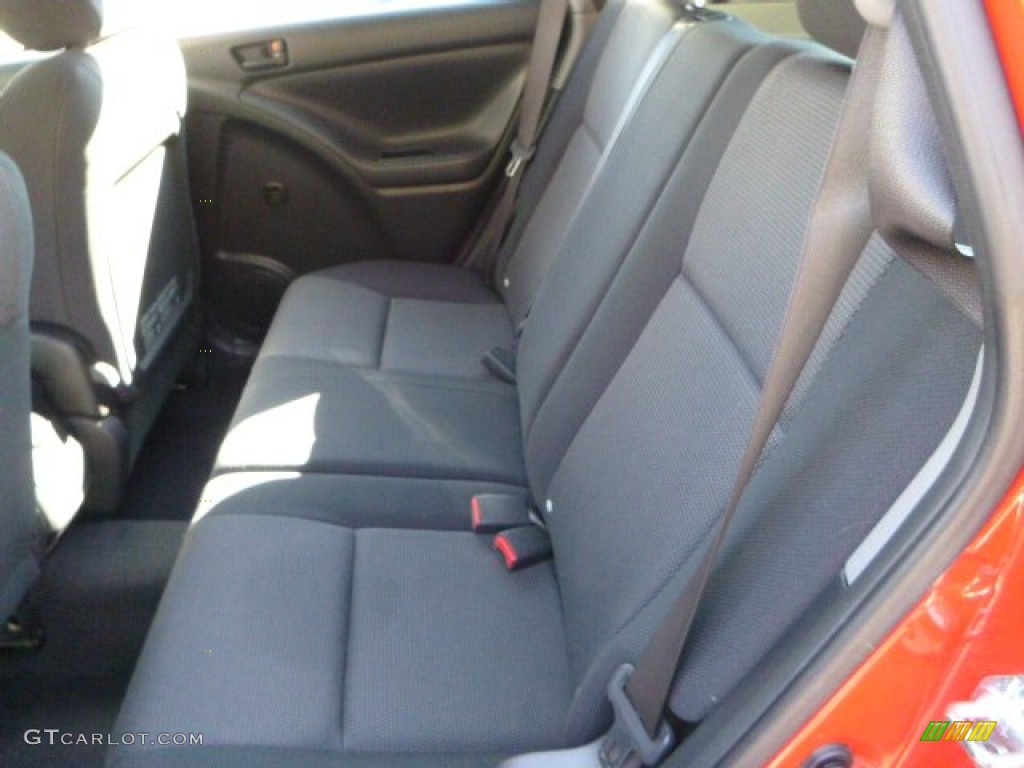 2005 Vibe AWD - Lava Red Metallic / Graphite photo #11
