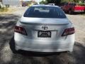 Super White - Camry SE Photo No. 5