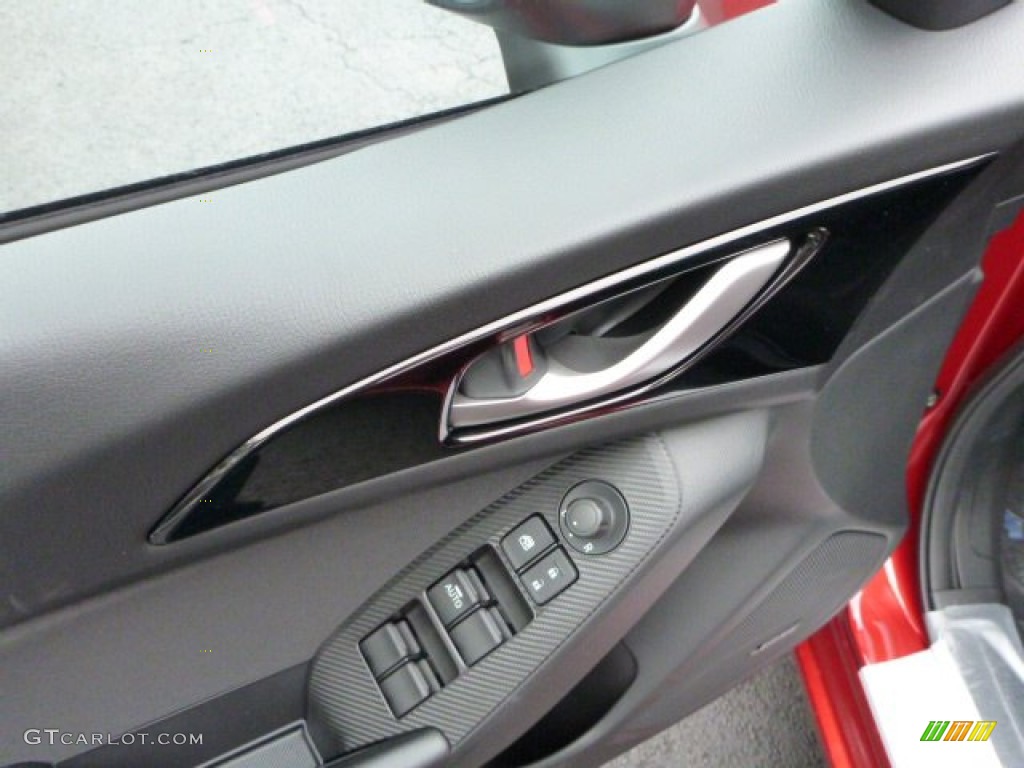 2014 Mazda MAZDA3 i Touring 5 Door Controls Photo #86080993