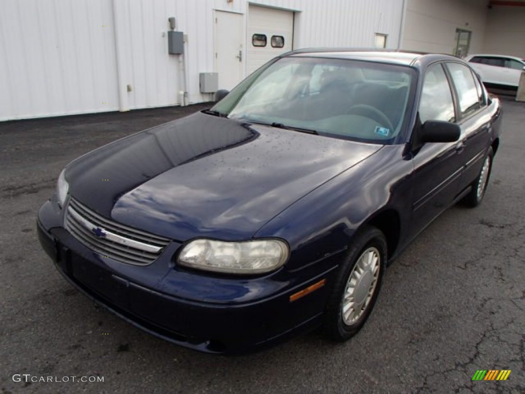 2001 Malibu Sedan - Navy Blue Metallic / Gray photo #2