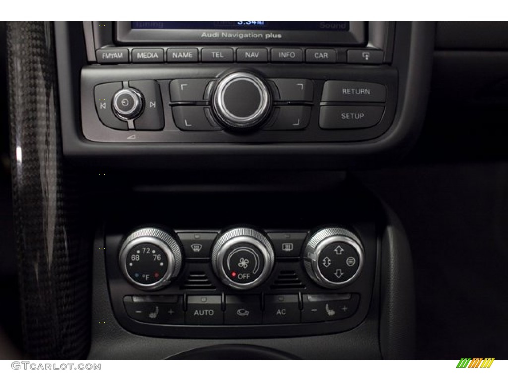 2011 Audi R8 Spyder 5.2 FSI quattro Controls Photo #86083687
