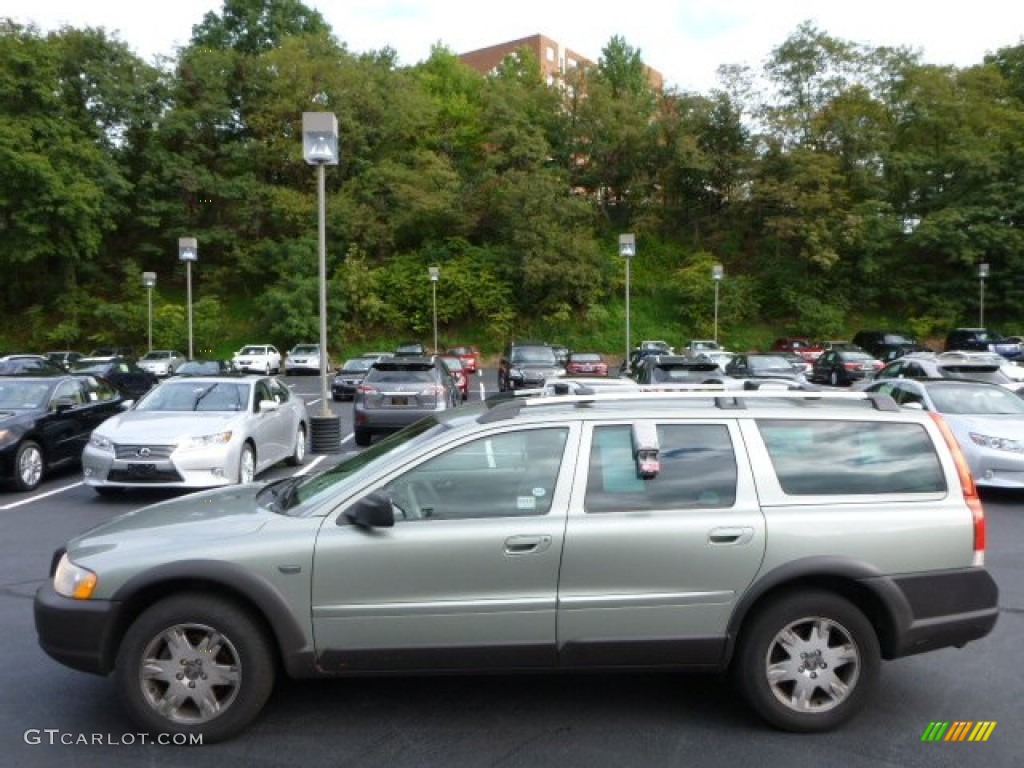 2006 XC70 AWD - Willow Green Metallic / Graphite photo #2