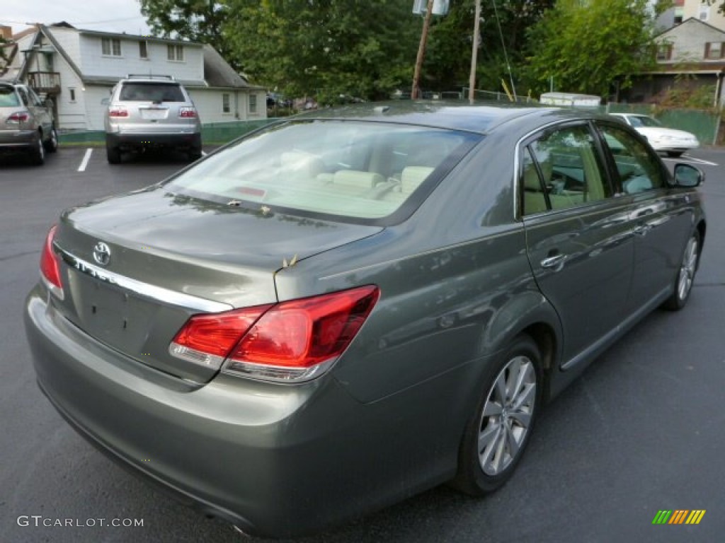 2011 Avalon Limited - Cypress Green Pearl / Ivory photo #11