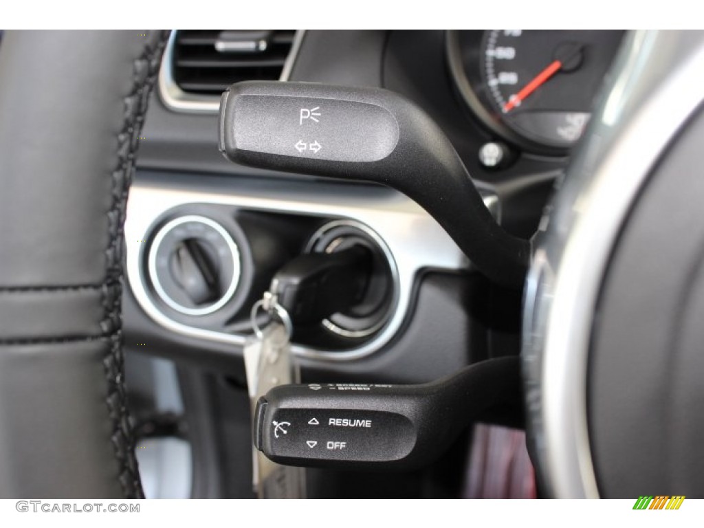 2014 Porsche Boxster S Controls Photo #86090647