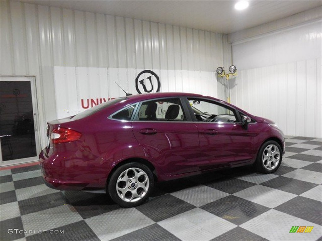 2011 Fiesta SEL Sedan - Bright Magenta Metallic / Plum/Charcoal Black Leather photo #7