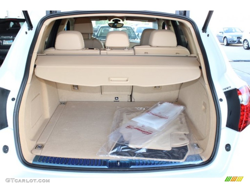 2014 Porsche Cayenne S Hybrid Trunk Photo #86092360