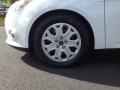 Oxford White - Focus SE 5-Door Photo No. 9