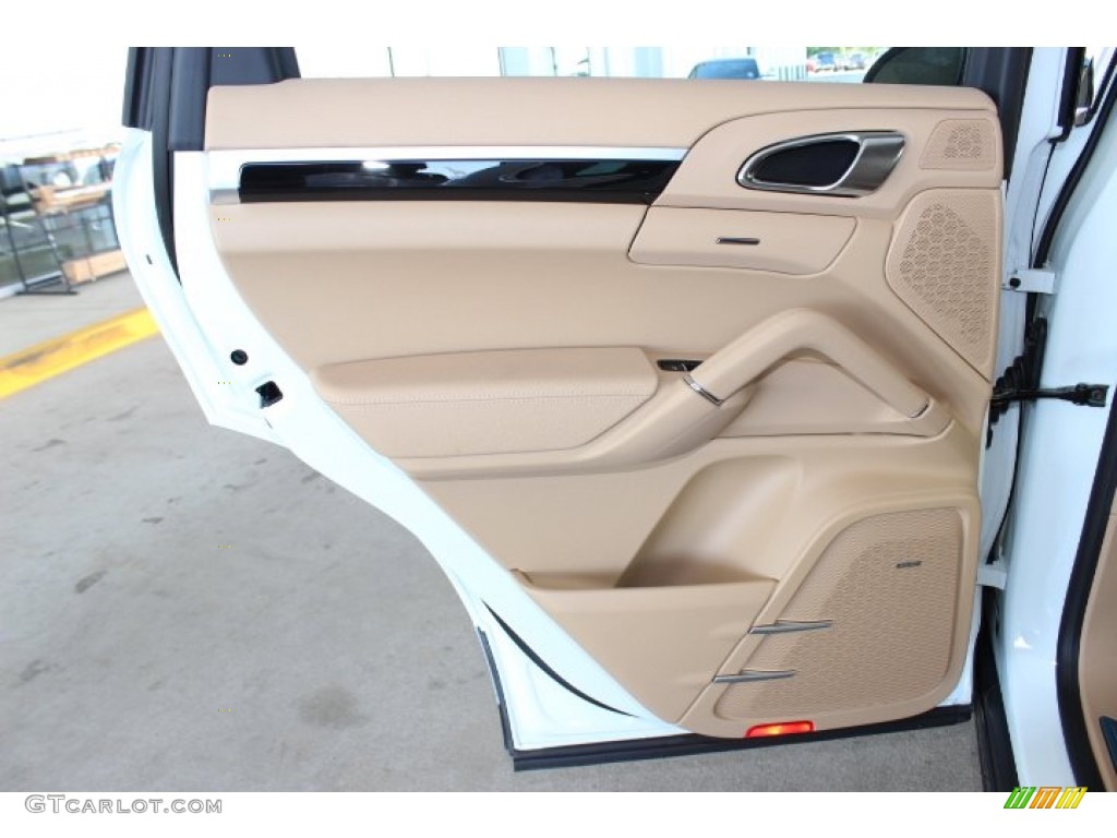 2014 Porsche Cayenne S Hybrid Luxor Beige Door Panel Photo #86093161