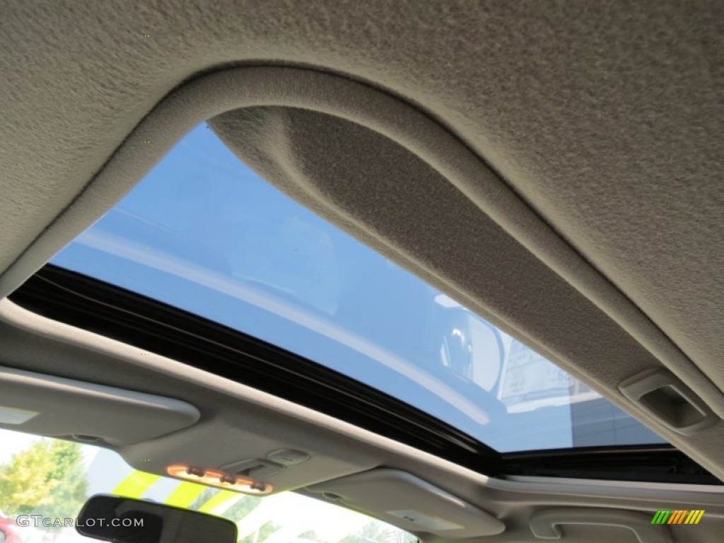 2013 Juke SV - Graphite Blue / Black/Silver Trim photo #12