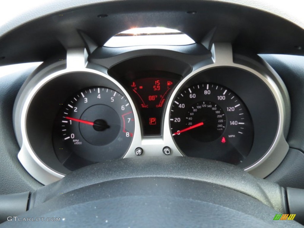 2013 Juke SV - Graphite Blue / Black/Silver Trim photo #15