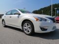 Pearl White - Altima 2.5 SV Photo No. 7