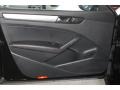 Black - Passat 2.5L S Photo No. 13