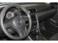 Black - Passat 2.5L S Photo No. 15