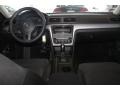 Black - Passat 2.5L S Photo No. 25