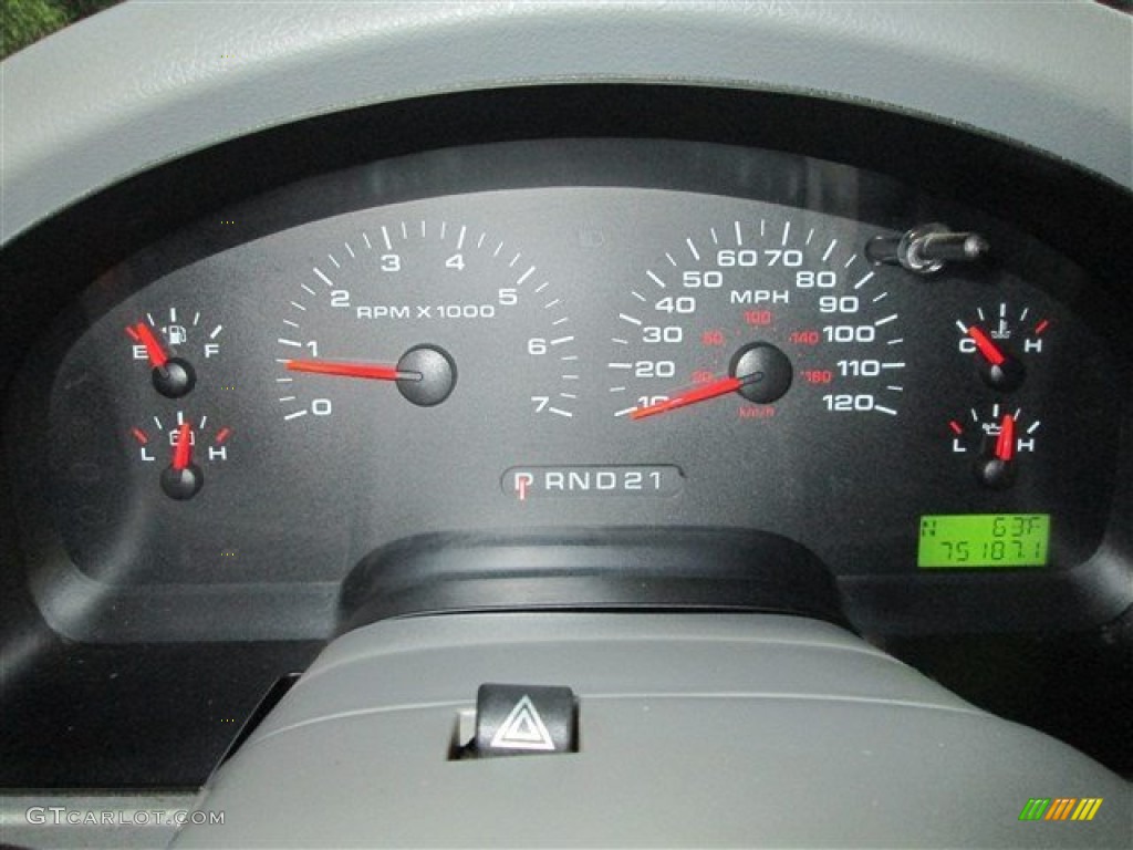 2004 F150 XLT SuperCrew - Bright Red / Medium/Dark Flint photo #16