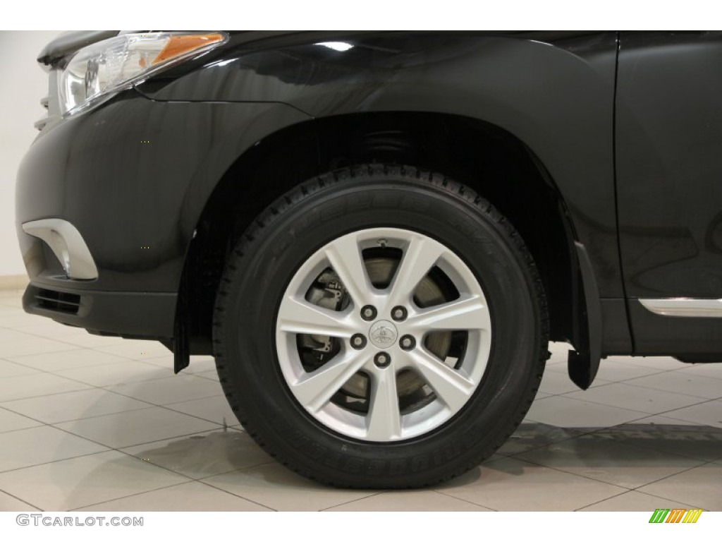 2011 Toyota Highlander V6 4WD Wheel Photos