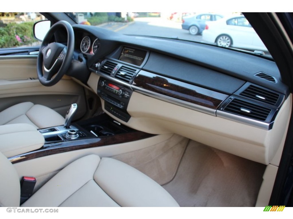 2013 BMW X5 xDrive 50i Sand Beige Dashboard Photo #86106920
