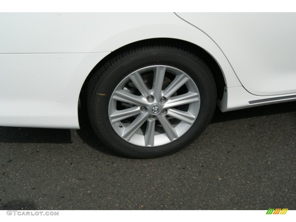2014 Toyota Camry Hybrid XLE Wheel Photo #86110432