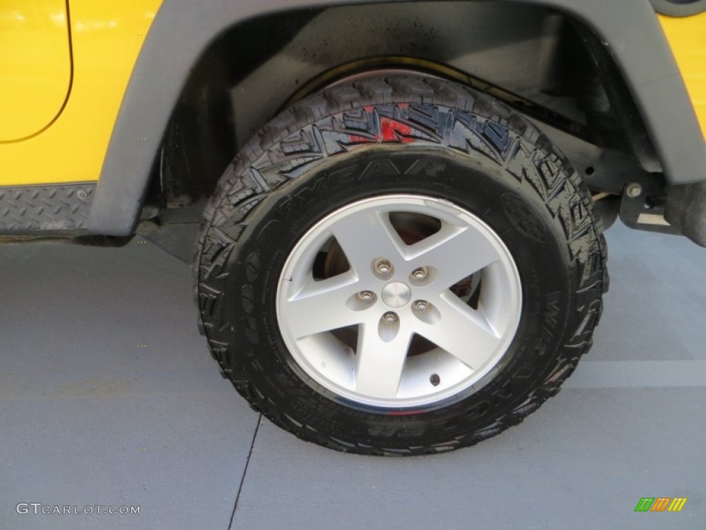 2004 Wrangler Rubicon 4x4 - Solar Yellow / Dark Slate Gray photo #11